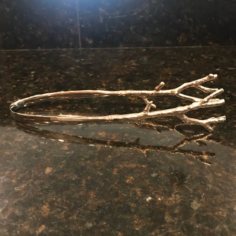 Michael Aram Tongs